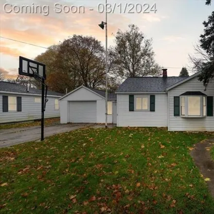 Buy this 3 bed house on 258 South Lincoln Street in Saint Louis, MI 48880