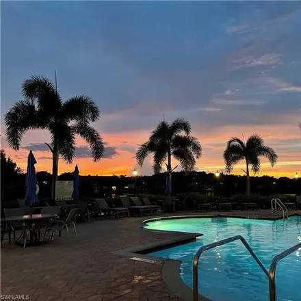 Buy this 2 bed condo on 6633 Huntington Lakes Circle in Collier County, FL 34119