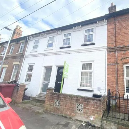 Buy this 2 bed townhouse on 65 Waldeck Street in Reading, RG1 2RF