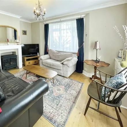 Image 3 - Heathfield Road, Bromley Park, London, BR1 3RN, United Kingdom - Duplex for sale