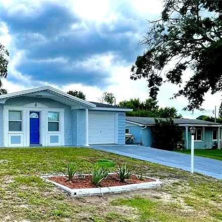 Buy this 3 bed house on 4304 Woodfield Avenue in Beacon Square, Pasco County