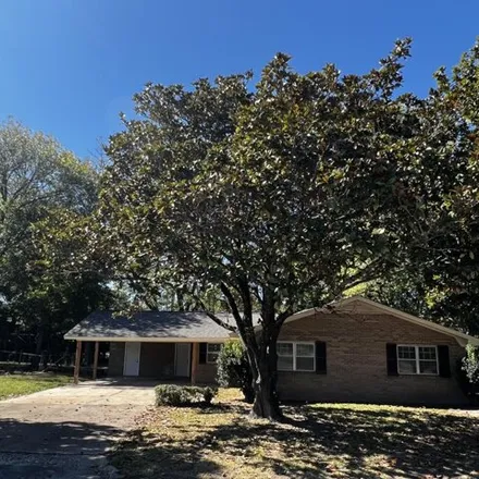 Buy this 4 bed house on 469 South Thomas Street in Traceland, Tupelo
