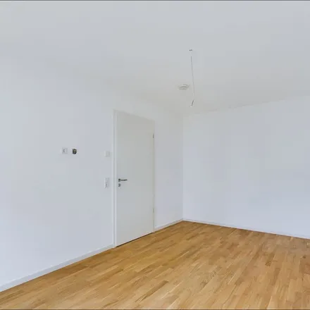 Rent this 2 bed apartment on Bismarckstraße 94 in 63065 Offenbach am Main, Germany