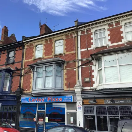 Image 1 - Hot 4 You, 5 Broad Street, Barry, CF62 7AP, United Kingdom - Apartment for rent