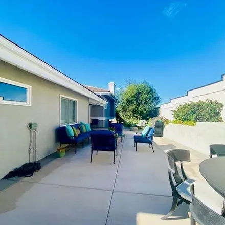 Rent this 2 bed apartment on 816 in 820 Gardenia Way, Newport Beach