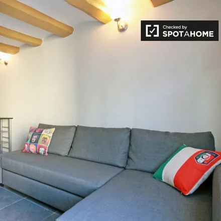 Rent this 2 bed apartment on Carrer de la Lleialtat in 7, 08001 Barcelona