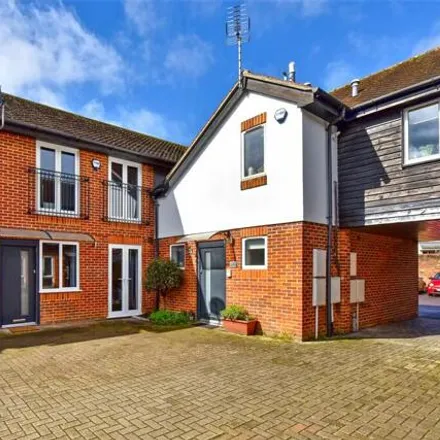 Rent this 2 bed townhouse on 1-6 Little Marlow Road in Marlow, SL7 1HL