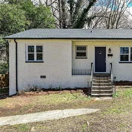 Buy this 3 bed house on 1035 Crestmere Street in Charlotte, NC 28208