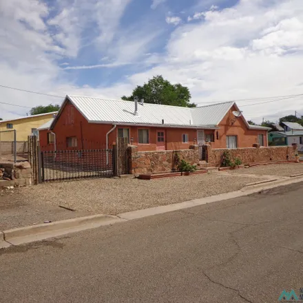 Buy this 4 bed house on 1301 New Mexico Avenue in Las Vegas, NM 87701