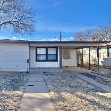 Buy this 3 bed house on 5013 35th Street in Lubbock, TX 79414