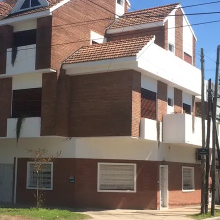 Image 7 - Carlos Pellegrini 801, Quilmes Este, 1877 Quilmes, Argentina - House for sale