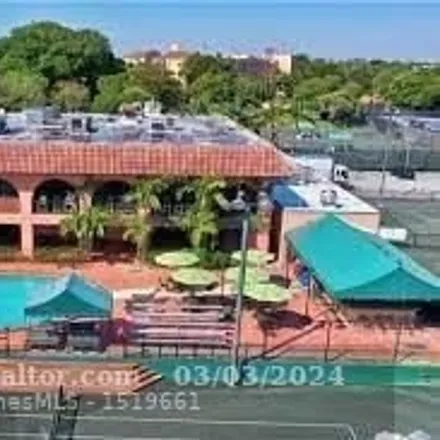 Image 3 - 632 Tennis Club Drive, Middle River Vista, Fort Lauderdale, FL 33311, USA - Condo for rent