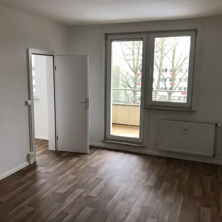 Rent this 2 bed apartment on Springpfuhl in Märkische Allee, 12681 Berlin