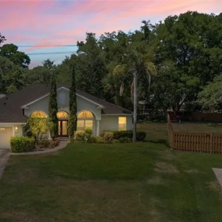 Buy this 4 bed house on 3672 Lomond Court in Apopka, FL 32712