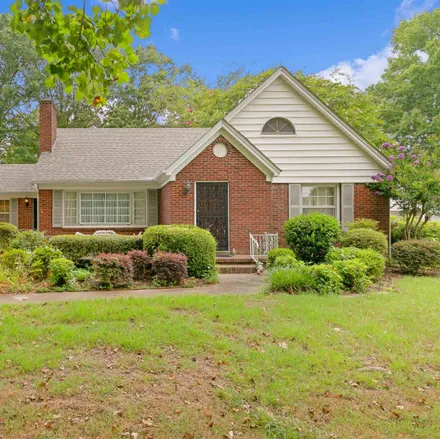 Buy this 3 bed house on 203 Russell Road in Jackson, TN 38301