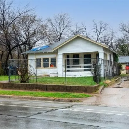 Image 2 - 1507 East Maddox Avenue, Fort Worth, TX 76104, USA - House for sale