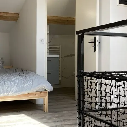 Rent this 1 bed apartment on Le Golfe Juan in 7 Avenue de la Poste, 06220 Vallauris