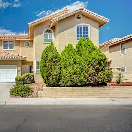 Rent this 3 bed townhouse on 9350 Horizon Vista in Spring Valley, NV 89117