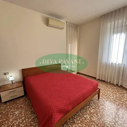 Rent this 2 bed apartment on Benny Pizza in Via Dante Alighieri, 20097 San Donato Milanese MI