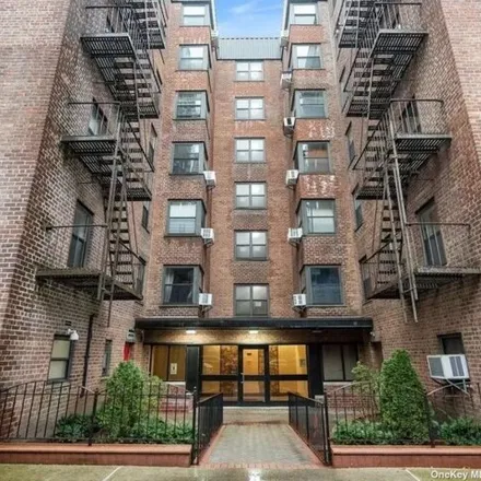 Buy this studio apartment on 32-43 90th Street in New York, NY 11369