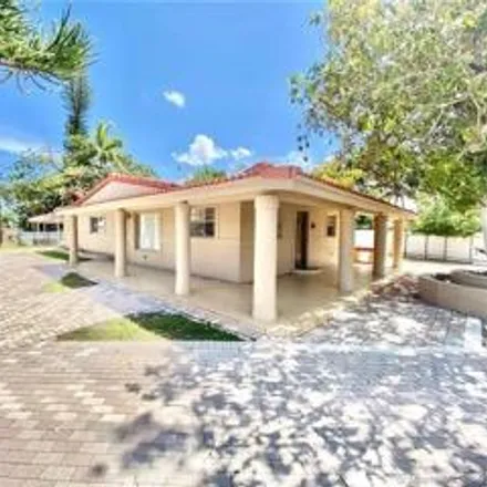 Rent this 1 bed room on 2398 Northeast 6th Avenue in Wilton Manors, FL 33305