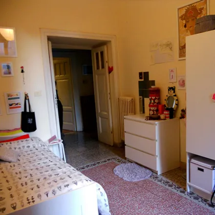 Image 3 - Lodi, Via La Spezia, 00182 Rome RM, Italy - Room for rent