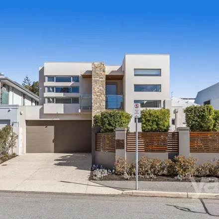 Rent this 3 bed apartment on 84B Thompson Road in North Fremantle WA 6159, Australia