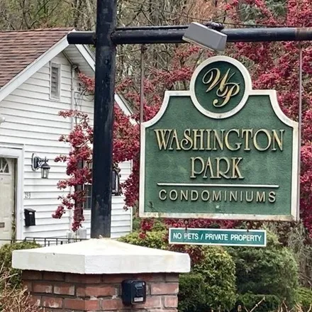 Rent this 1 bed condo on 100C Washington Park Dr Apt 9 in Andover, Massachusetts