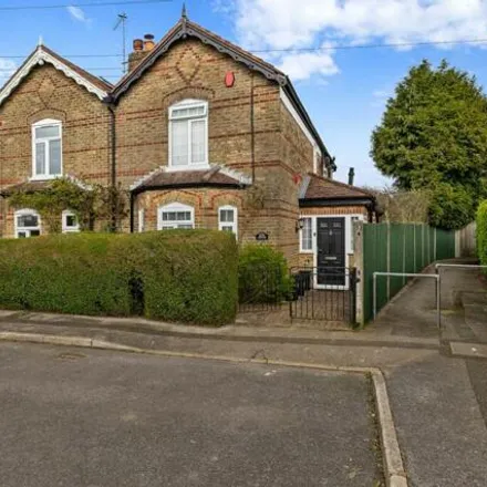 Buy this 4 bed duplex on Holly Tree Road in Caterham on the Hill, CR3 5ST