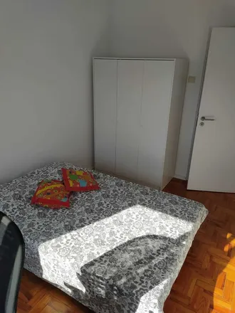 Rent this 1 bed apartment on Lisbon in Bairro do Rego, PT