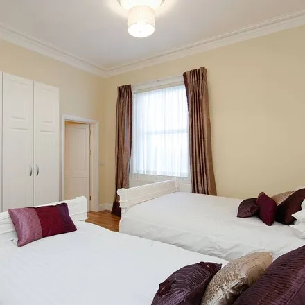 Rent this 1 bed apartment on 8 Rehoboth Place in Dublin, D08 N2X7