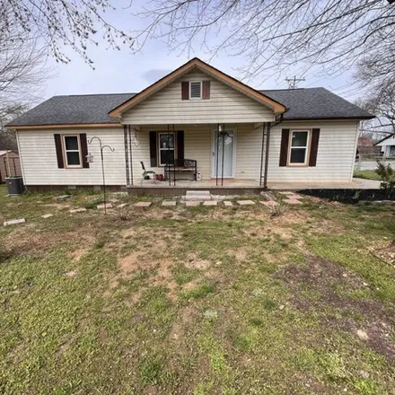 Buy this 2 bed house on 519 North 2nd Street in Decherd, Franklin County