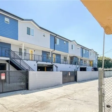 Image 7 - 3998 Norumbega Court, Los Angeles, CA 90037, USA - Townhouse for sale