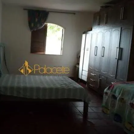 Buy this 3 bed house on Rua Jacareí in Cidade Nova, Pindamonhangaba - SP