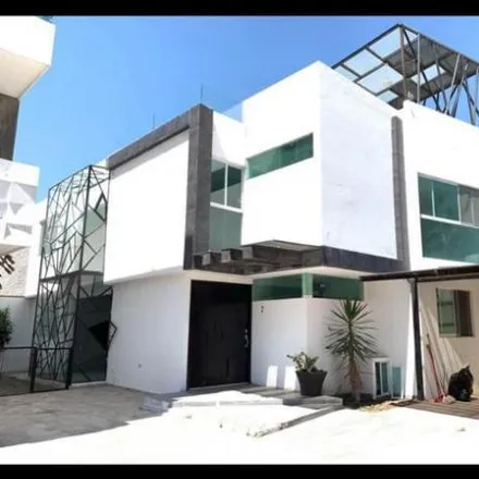 Rent this 4 bed house on Calle Antiguo Camino Real a Cholula in 72176 Tlaxcalancingo (San Bernardino), PUE