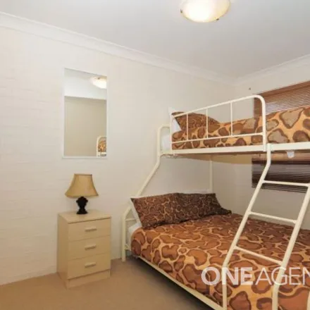 Rent this 2 bed townhouse on Elizabeth Drive in Vincentia NSW 2540, Australia