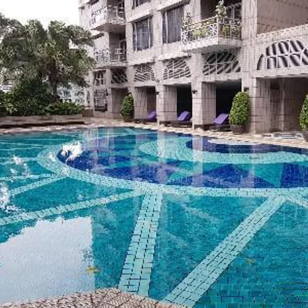 Rent this 2 bed apartment on Movenpick BDMS Wellness Resort Bangkok in 2, Witthayu Road