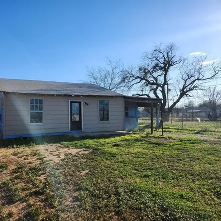 Buy this 3 bed house on 61 East 40th Street in San Angelo, TX 76903