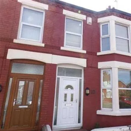 Rent this 3 bed townhouse on Gorsedale Road in Liverpool, L18 5EY