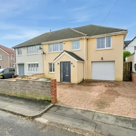 Buy this 4 bed duplex on unnamed road in Caerphilly County Borough, CF83 2QU