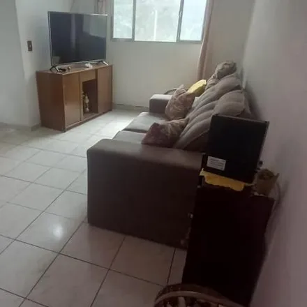 Buy this 3 bed apartment on Rua Virgínia Placidina da Conceição in Jardim Record, Taboão da Serra - SP