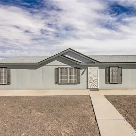 Buy this studio apartment on 4174 North Bond Street in New Kingman-Butler, Mohave County