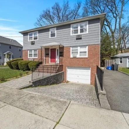 Buy this 4 bed house on 71 New Street in Bloomfield, NJ 07003