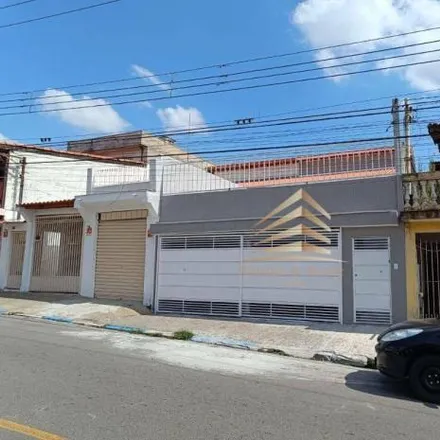 Rent this 3 bed house on Rua Corypheu de Azevedo Marques in 362, Rua Corypheu de Azevedo Marques