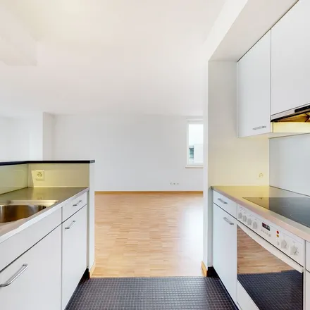 Rent this 5 bed apartment on Heugatterstrasse 21 in 8600 Dübendorf, Switzerland