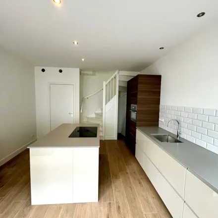 Rent this 2 bed apartment on Willemstraat 5 in 3511 RJ Utrecht, Netherlands