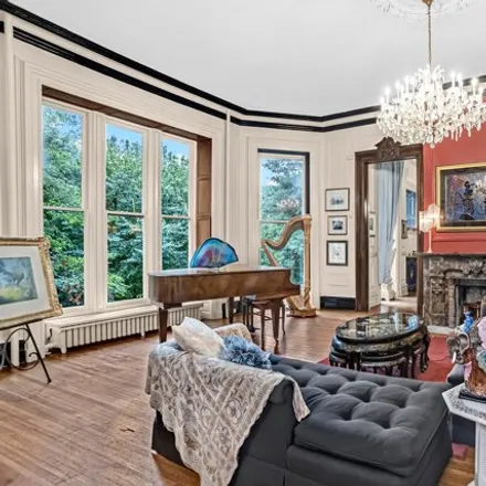 Image 6 - 1812 Asbury Avenue, Evanston, IL 60201, USA - House for sale