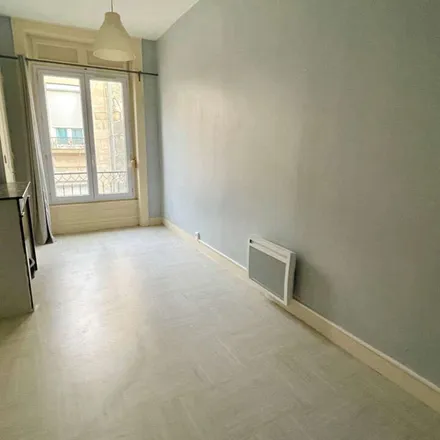 Rent this 2 bed apartment on Hôtel de Ville in 5 Place de l'Hôtel de Ville, 42000 Saint-Étienne