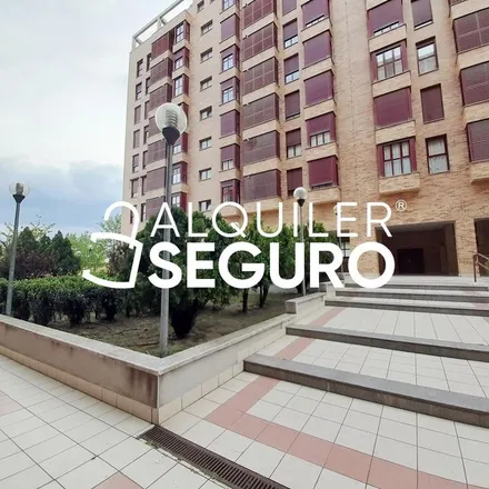 Rent this 2 bed apartment on Calle de la Escuela de Vallecas in 16, 28051 Madrid