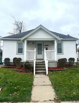 Rent this 2 bed house on 3481 Bacon Avenue in Berkley, MI 48072
